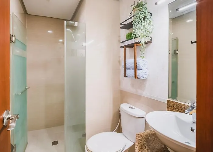 2 Mins To Mall, With Washer And Automatic Sofa Bed * Manila