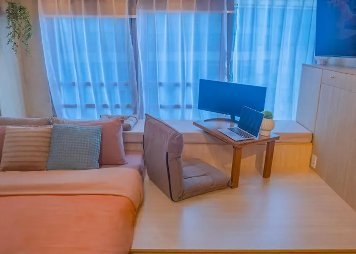 2 Mins To Mall, With Washer And Automatic Sofa Bed Manila